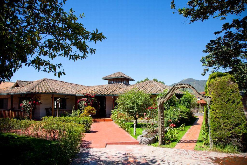 La Quinta San Andres Hotell Ibarra Exteriör bild