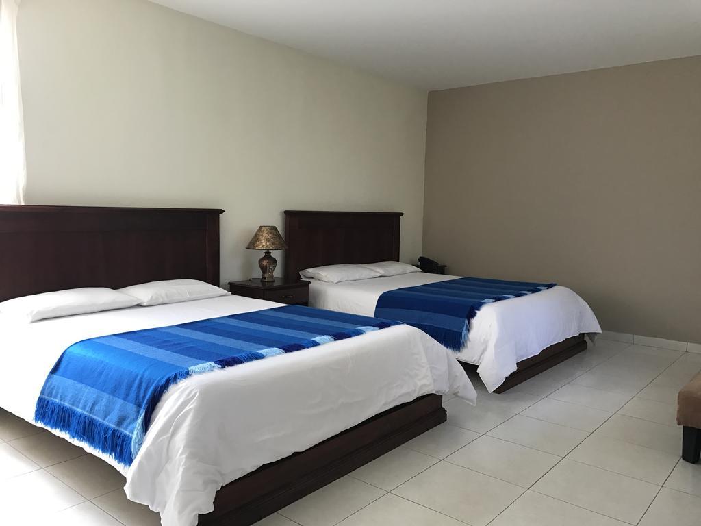 La Quinta San Andres Hotell Ibarra Exteriör bild
